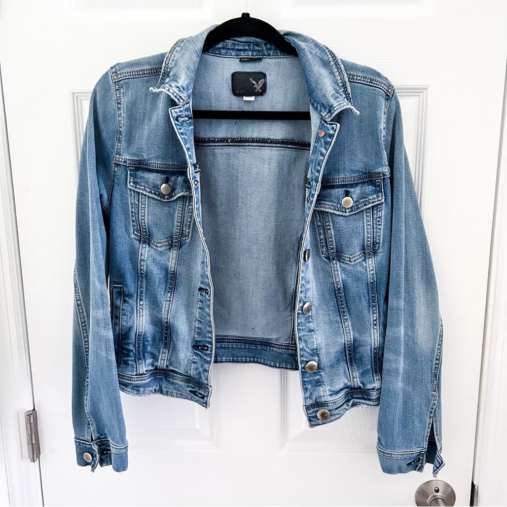 AMERICAN EAGLE Jean Jacket